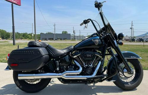 2018 Harley-Davidson Softail Heritage Classic 114 Review — From...