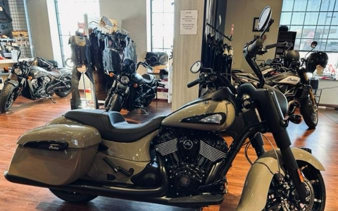 2023 Indian Motorcycle® Springfield® Dark Horse® Quartz Gray