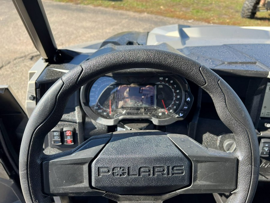 2024 Polaris Industries GENERAL XP4 1000 ULT