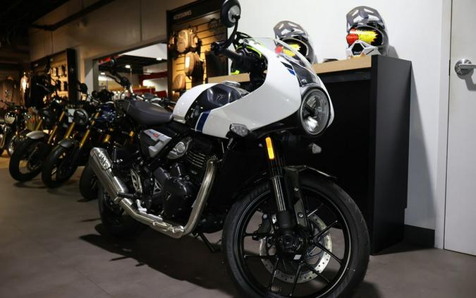 2026 Triumph Thruxton 400 Pearl Metallic White / Storm Grey 400