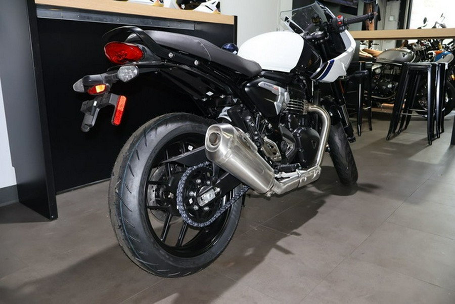 2026 Triumph Thruxton 400 Pearl Metallic White / Storm Grey 400