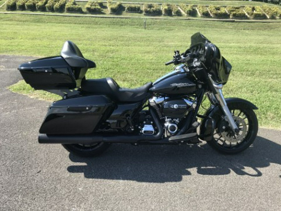2017 Harley-Davidson STREET GLIDE