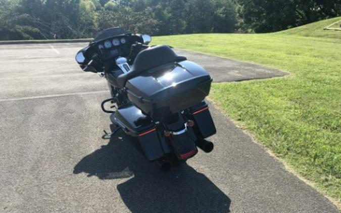 2017 Harley-Davidson STREET GLIDE