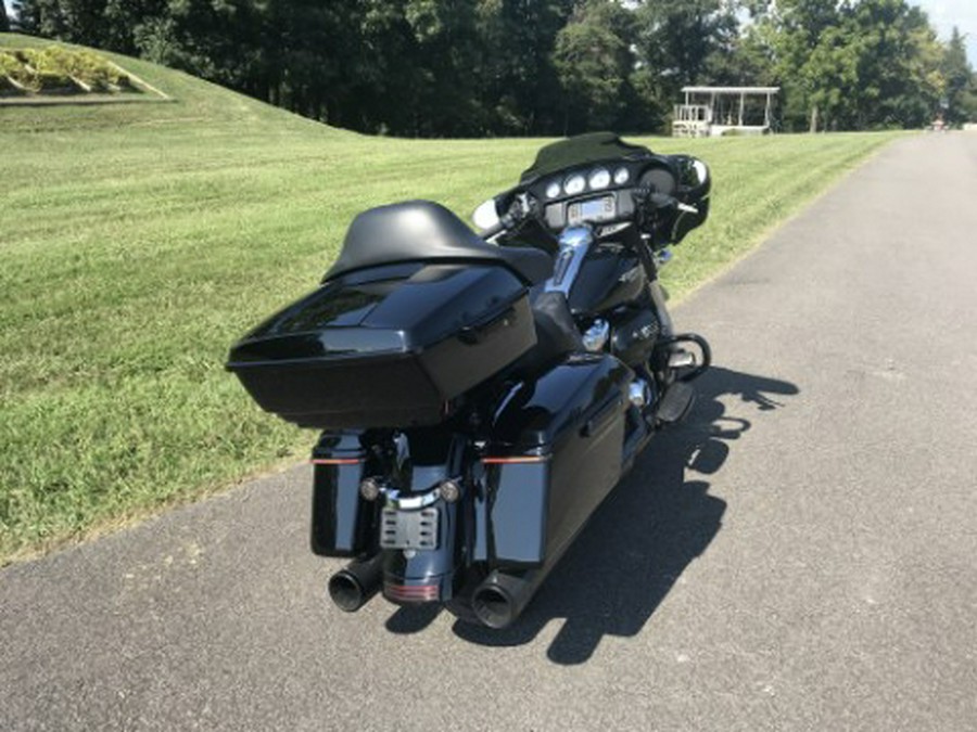 2017 Harley-Davidson STREET GLIDE