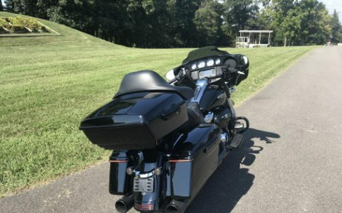2017 Harley-Davidson STREET GLIDE