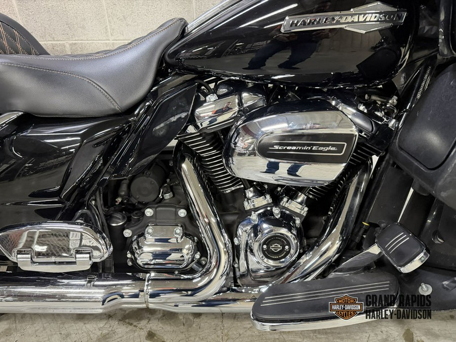 2022 Harley-Davidson® FLTRX - Road Glide®