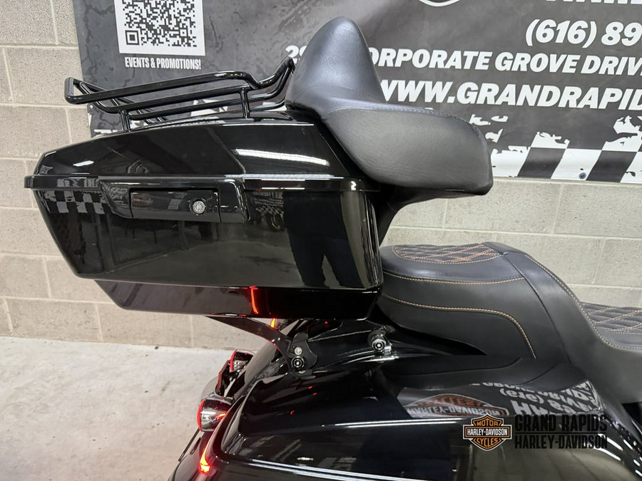 2022 Harley-Davidson® FLTRX - Road Glide®
