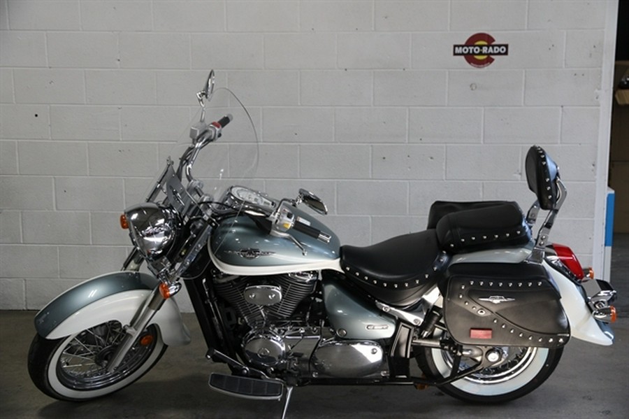 2011 SUZUKI BOULEVARD C50T