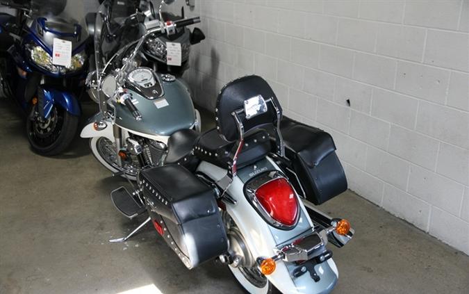 2011 SUZUKI BOULEVARD C50T