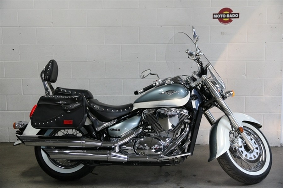 2011 SUZUKI BOULEVARD C50T