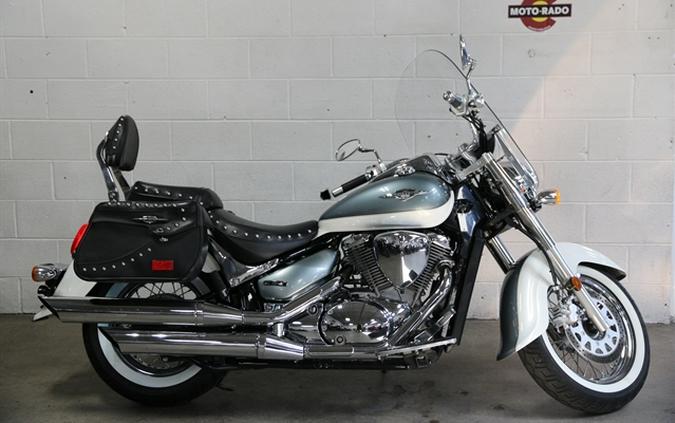 2011 SUZUKI BOULEVARD C50T