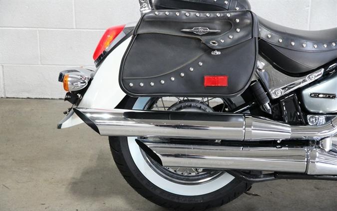 2011 SUZUKI BOULEVARD C50T