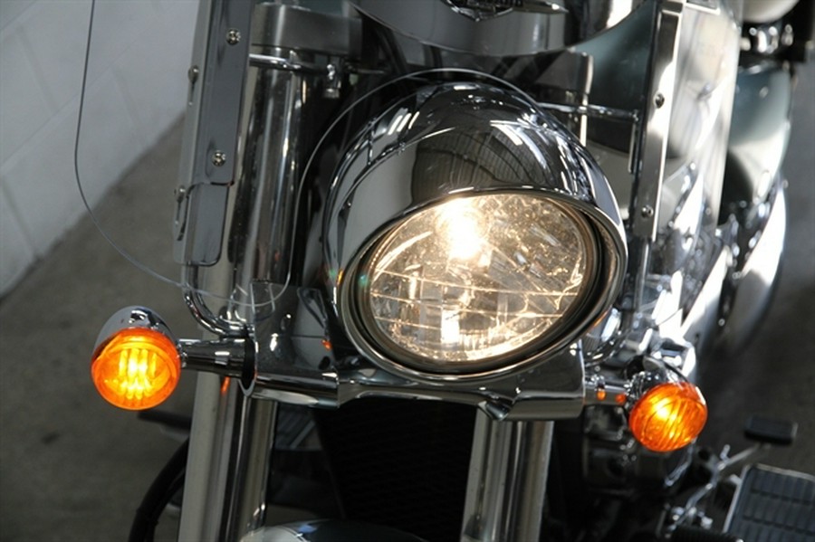 2011 SUZUKI BOULEVARD C50T