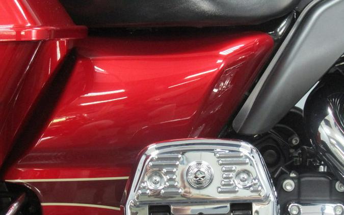 2012 Harley-Davidson® FLTRU - Road Glide® Ultra