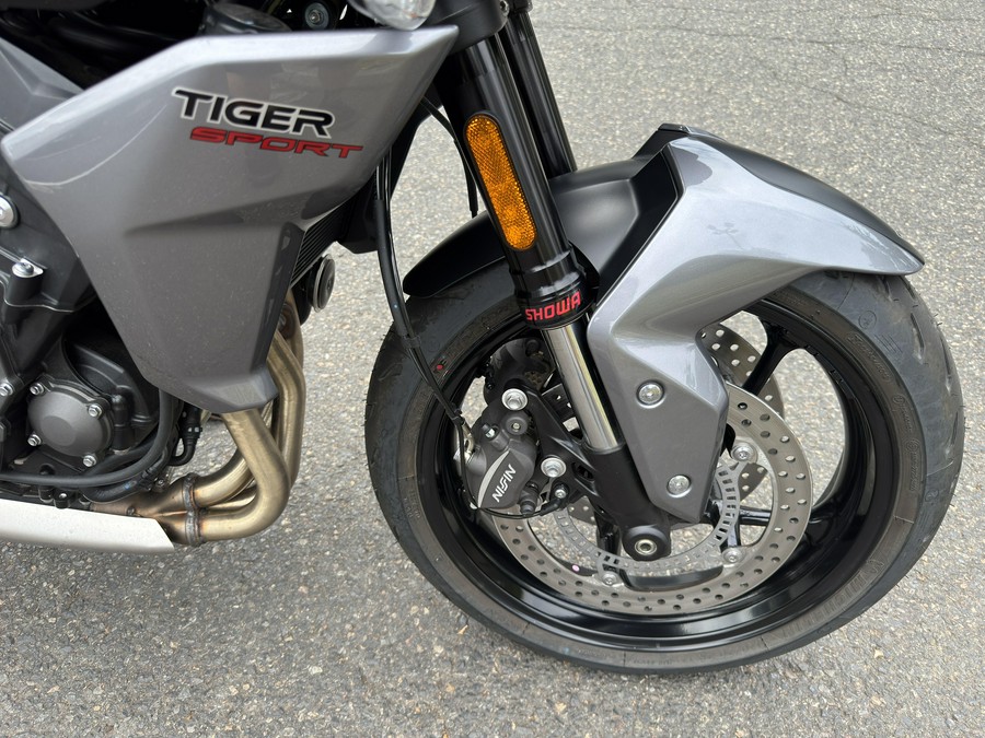 2024 Triumph Tiger Sport 660 - JET BLACK - GRAPHITE
