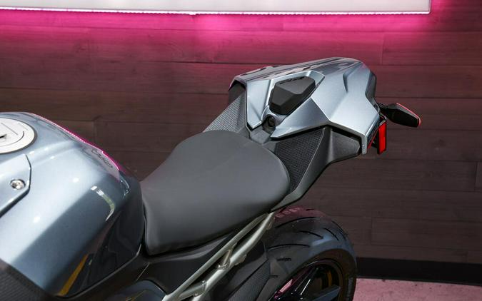 2026 BMW S 1000 RR