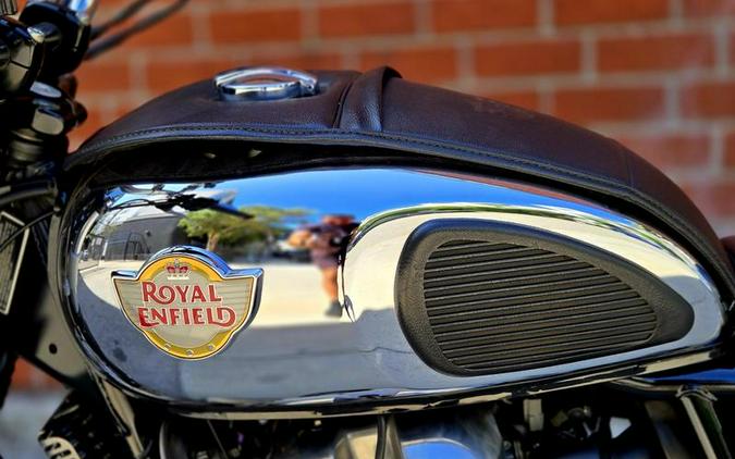 2020 Royal Enfield Int650 Glitter and Dust