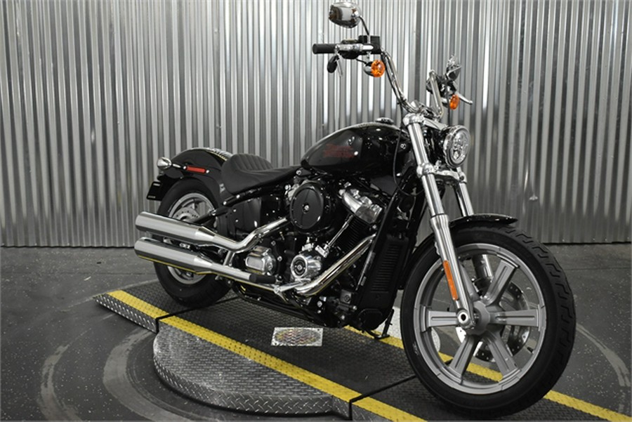 2023 Harley-Davidson Softail Standard