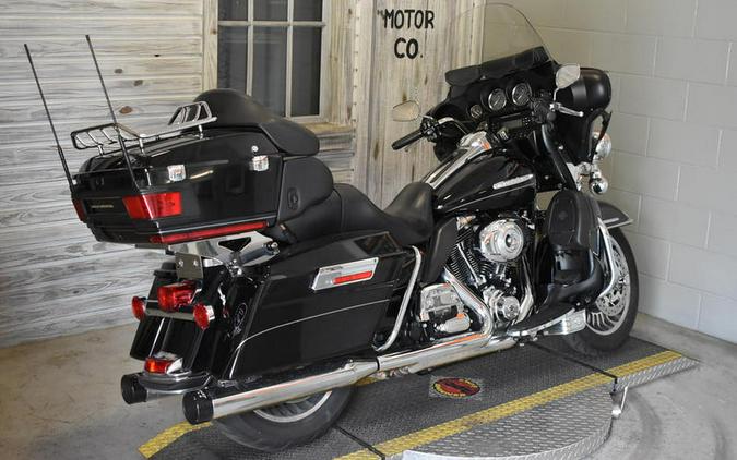 2011 Harley-Davidson® FLHTK - Electra Glide® Ultra Limited