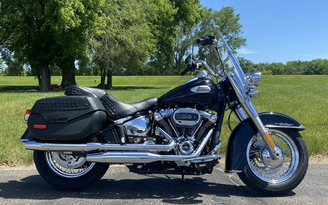 2024 Harley-Davidson Heritage Classic Vivid Black