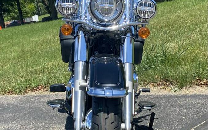 2024 Harley-Davidson Heritage Classic Vivid Black