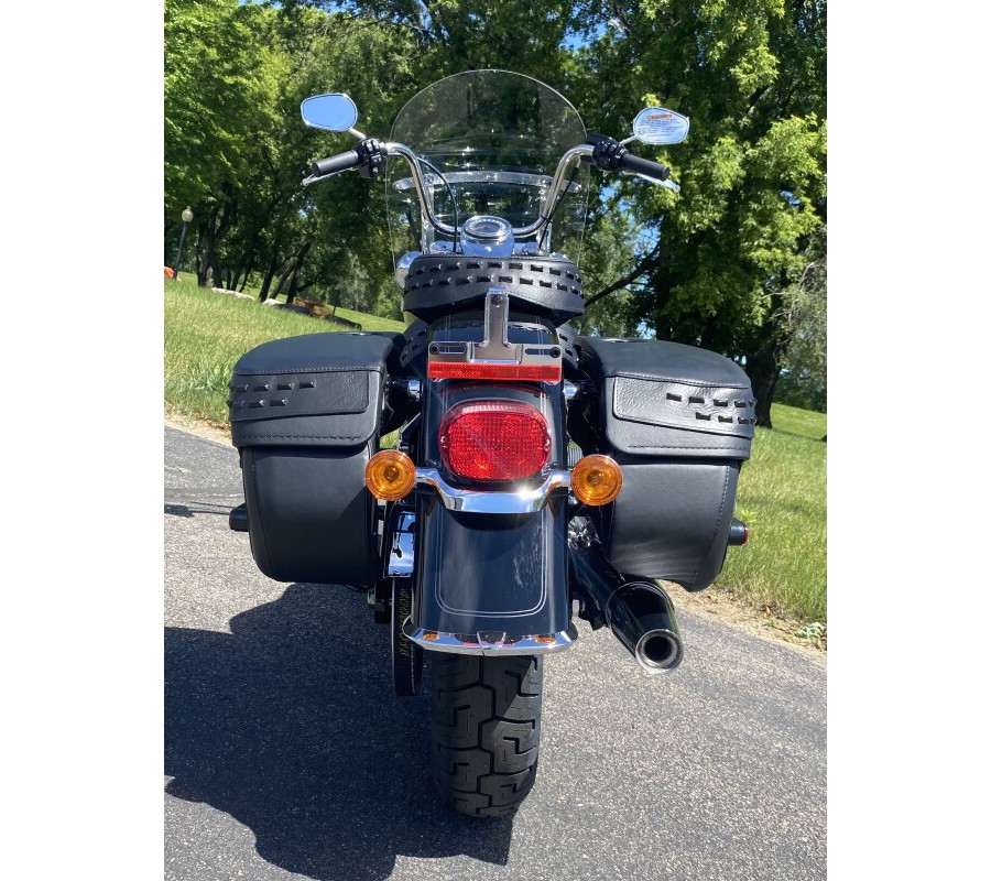 2024 Harley-Davidson Heritage Classic Vivid Black