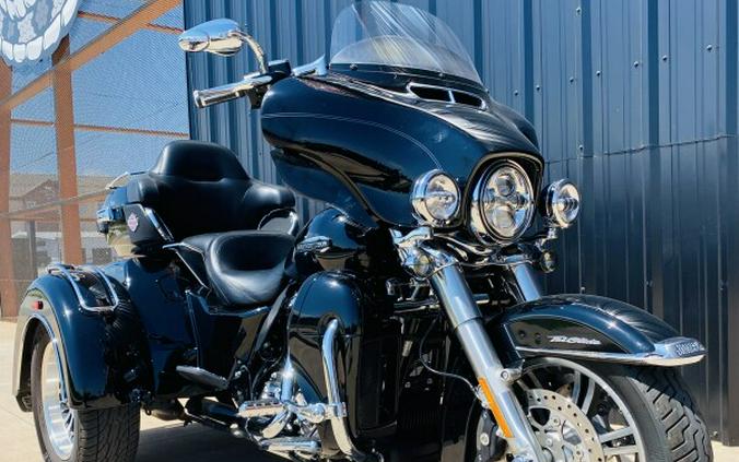 FLHTCUTG 2021 Tri Glide Ultra