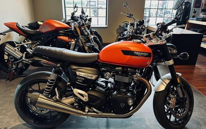 2022 Triumph Speed Twin Review (13 Fast Facts; Retro-Mod Sportbike)