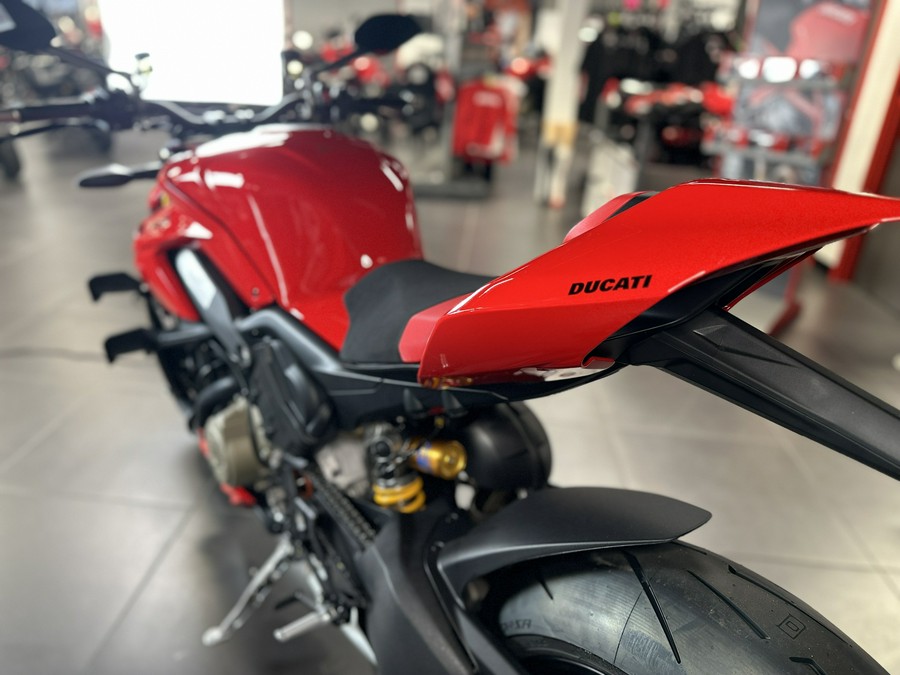 2024 Ducati STREETFIGHTER V4 S