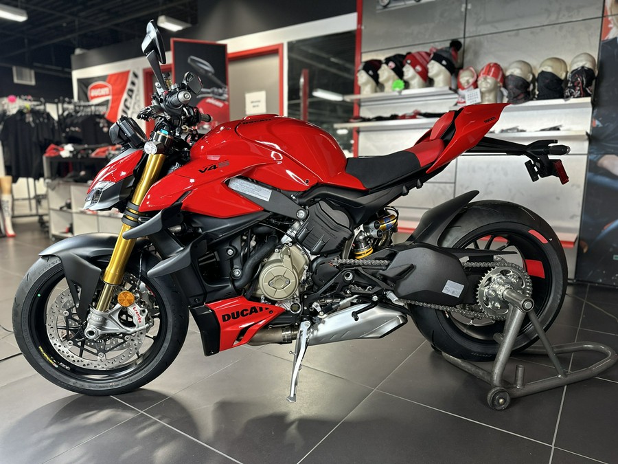 2024 Ducati STREETFIGHTER V4 S