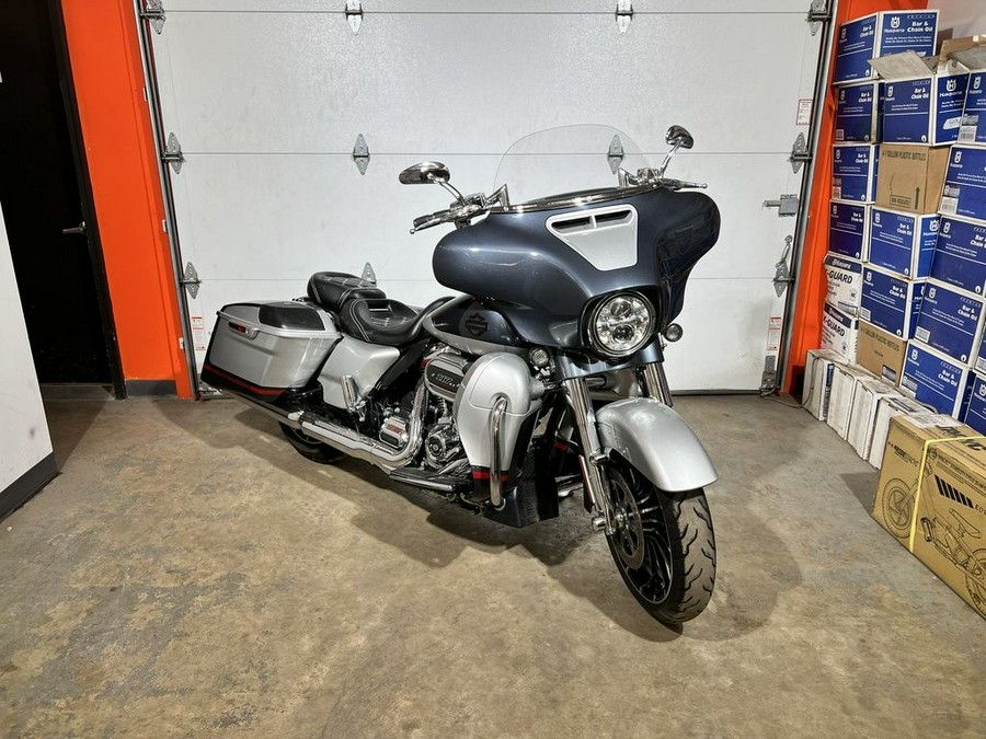 2019 Harley-Davidson Street Glide® CVO™ Street Glide®