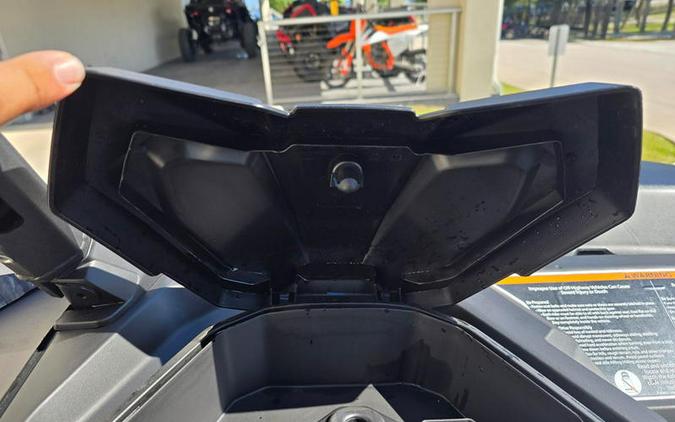 2026 Can-Am® Commander MAX X mr 1000R Wildland Camo