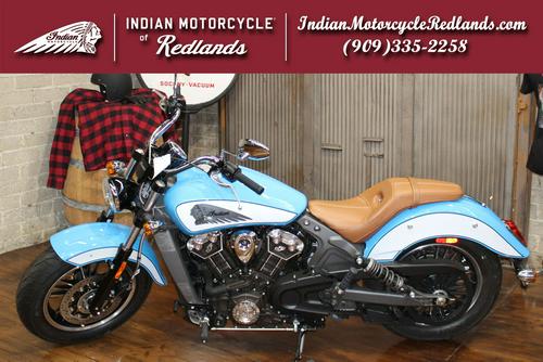 2020 Indian Scout Bobber Twenty Review (10 Fast Facts)