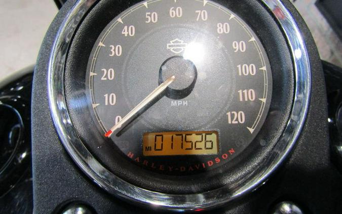 2016 Harley-Davidson® FXDB - Dyna® Street Bob®