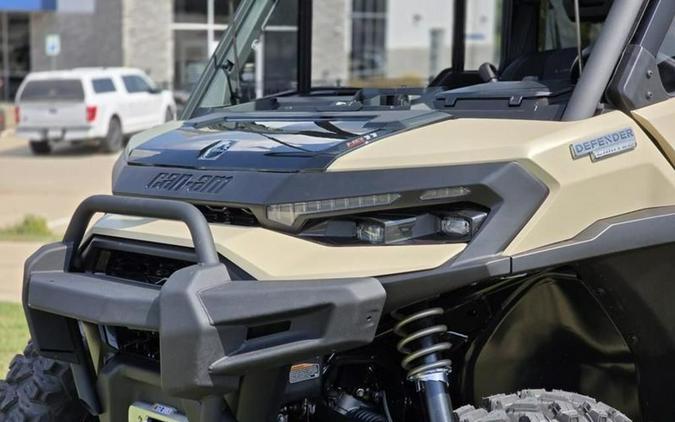 2026 Can-Am® Defender Limited HD11 Desert Tan & Carbon Black