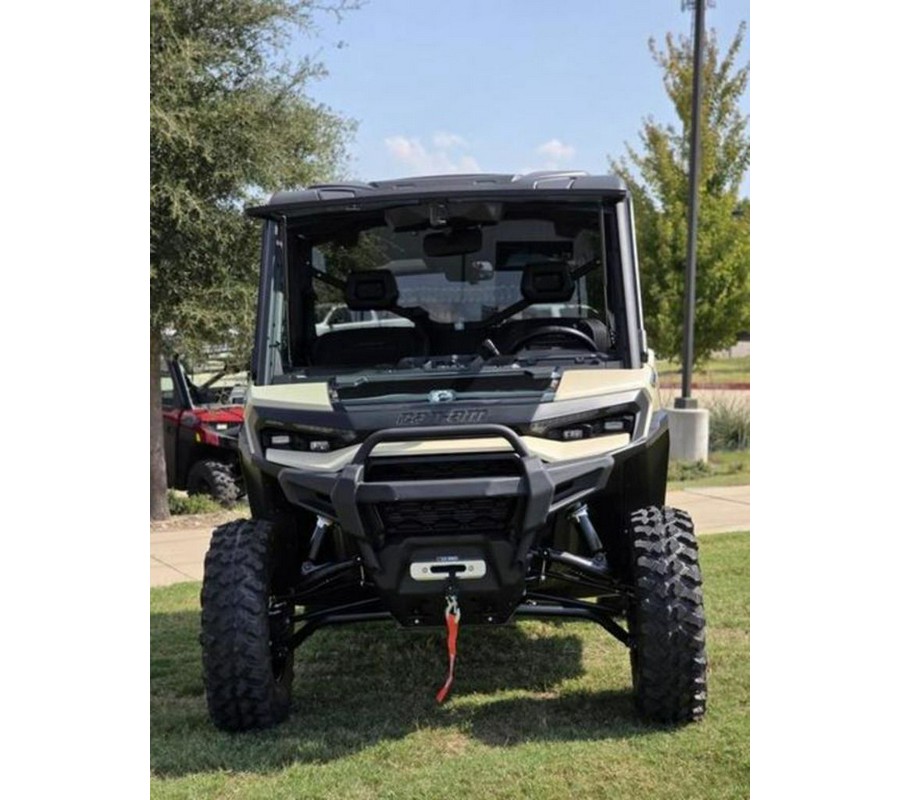 2026 Can-Am® Defender Limited HD11 Desert Tan & Carbon Black