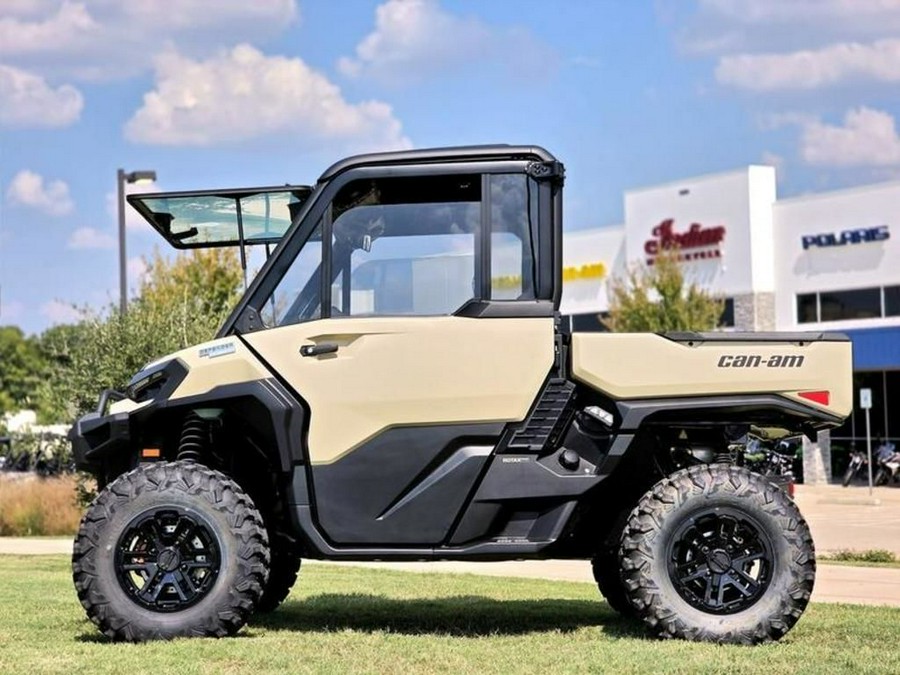 2026 Can-Am® Defender Limited HD11 Desert Tan & Carbon Black