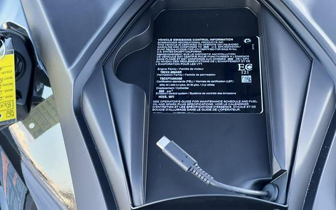 2026 Can-Am® Outlander Backcountry 1000R