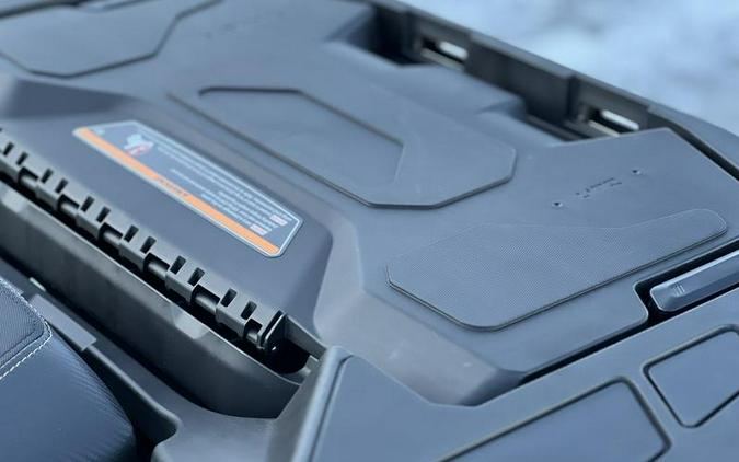 2026 Can-Am® Outlander Backcountry 1000R