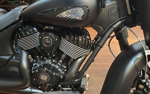 2025 Indian Motorcycle SPRINGFIELD DARK HORSE, BLACK SMOKE, 49S Dark Horse��