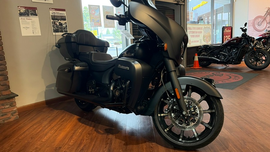 2025 Indian Motorcycle ROADMASTER DRK HRS PREM AUDIO, BLK SMK, 49S
