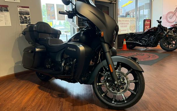 2025 Indian Motorcycle ROADMASTER DRK HRS PREM AUDIO, BLK SMK, 49S