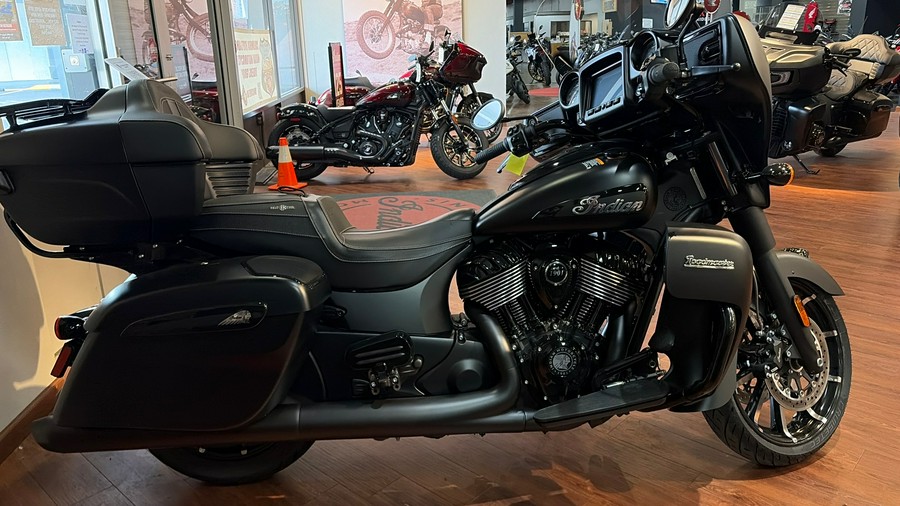 2025 Indian Motorcycle ROADMASTER DRK HRS PREM AUDIO, BLK SMK, 49S