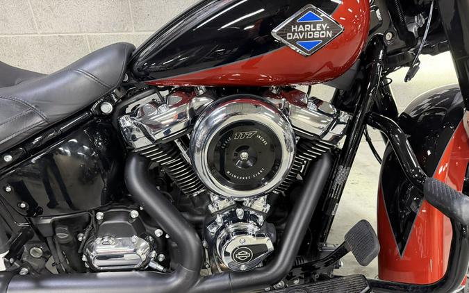 2025 Harley-Davidson® FLHC - Heritage Classic
