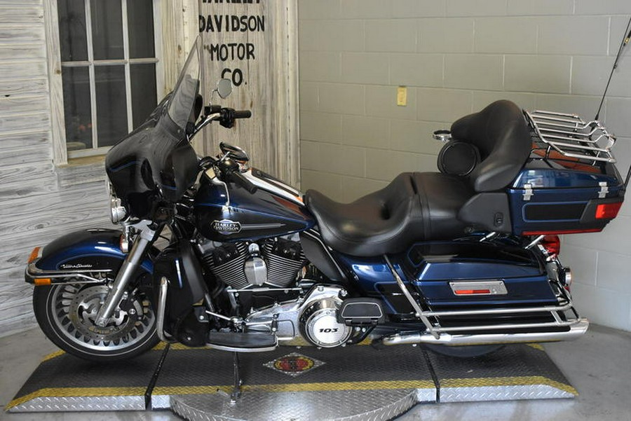 2012 Harley-Davidson® FLHTCU - Electra Glide® Ultra Classic