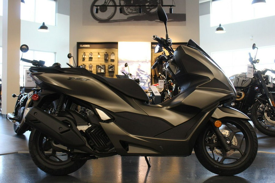 2024 Honda PCX ABS