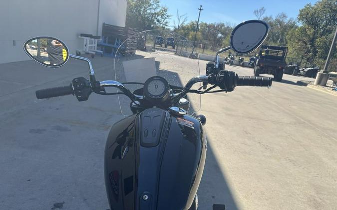 2025 Indian Motorcycle® Super Scout® Black Metallic