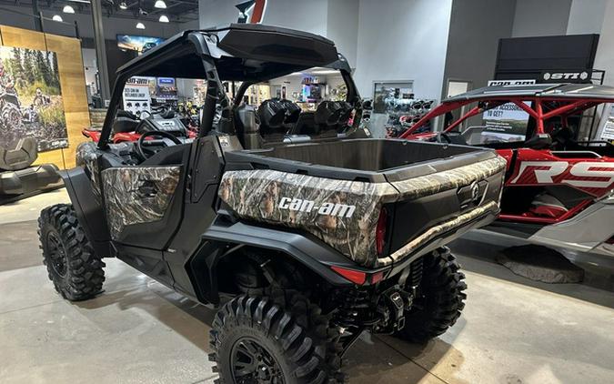 2026 Can-Am Commander X mr 1000R Dark Wildland Camo