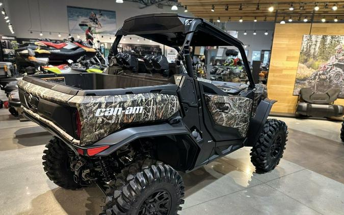 2026 Can-Am Commander X mr 1000R Dark Wildland Camo