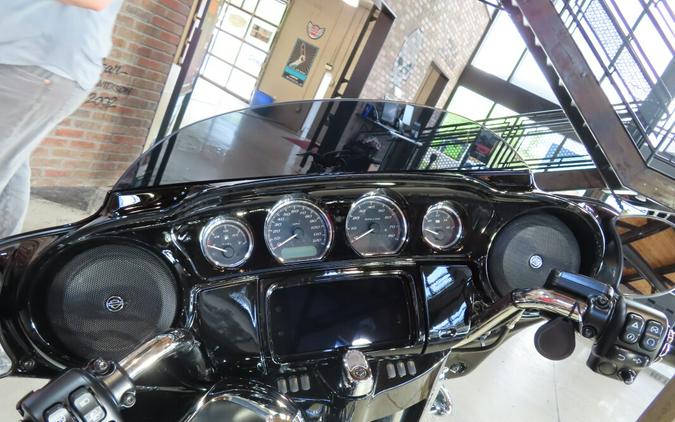 2021 Harley-Davidson® Street Glide® Special FLHXS